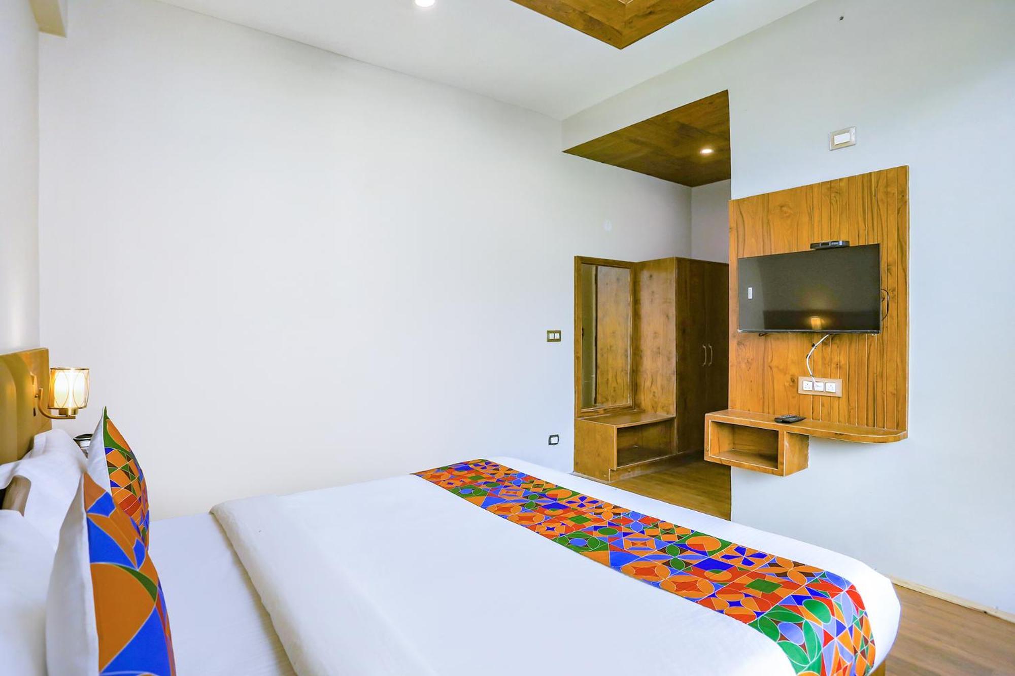 Fabhotel Outhills Манали Экстерьер фото